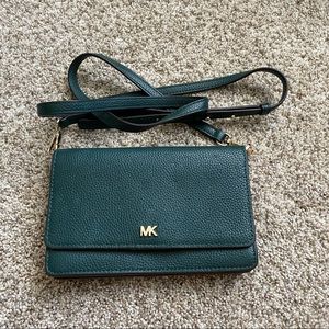 Michael Kors Phone Crossbody Wallet